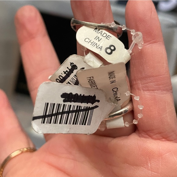 Free People Silver Tone Onyx Dome Ring, Size 8, NWT - Picture 4 of 13